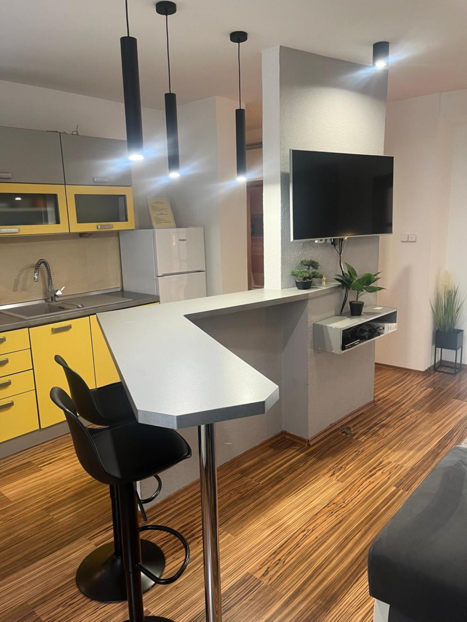 Apartment A&D Centrum Попрад Екстериор снимка